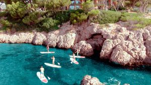 Paddle surf